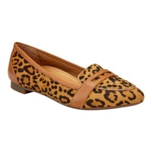 Vionic Savannah leopard pony hair and leather comfort flats